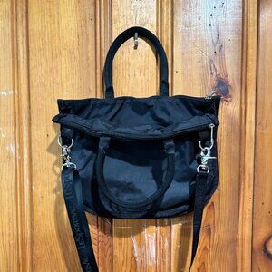 LeSportsac Crossbody Shoulder Bag Black Handbag Satchel Purse Organizer Nice!